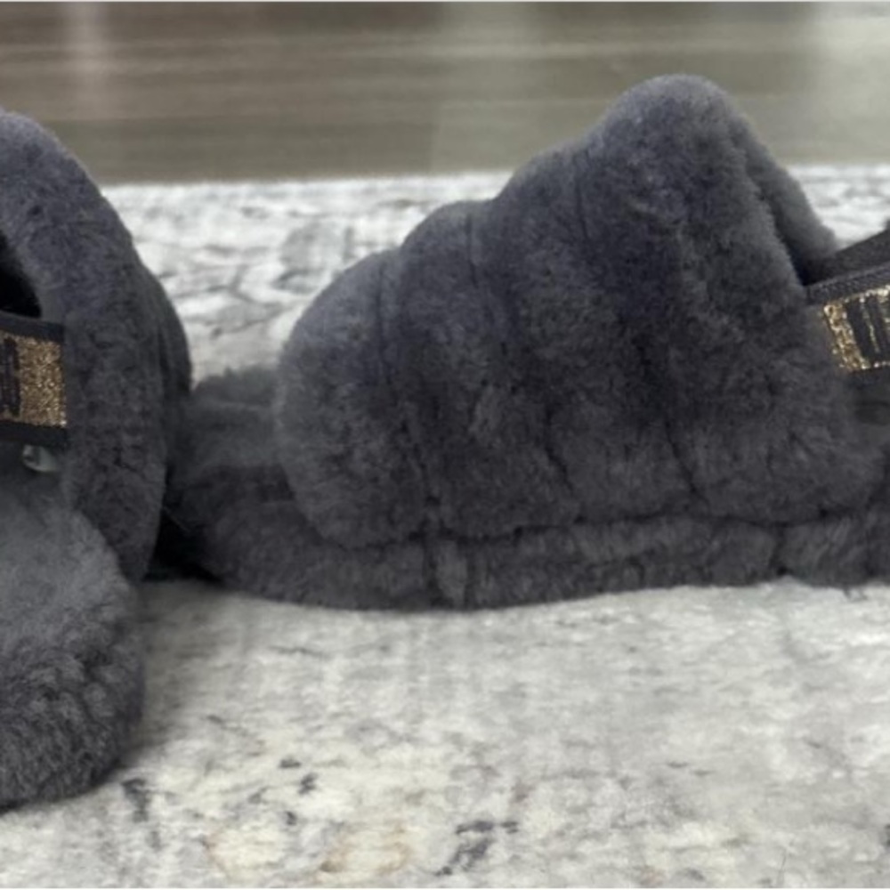 Cozy Gray Fluffy Slippers